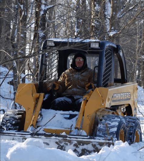 whistlindiesel stolen skid steer vin number|john deere skid steer stolen.